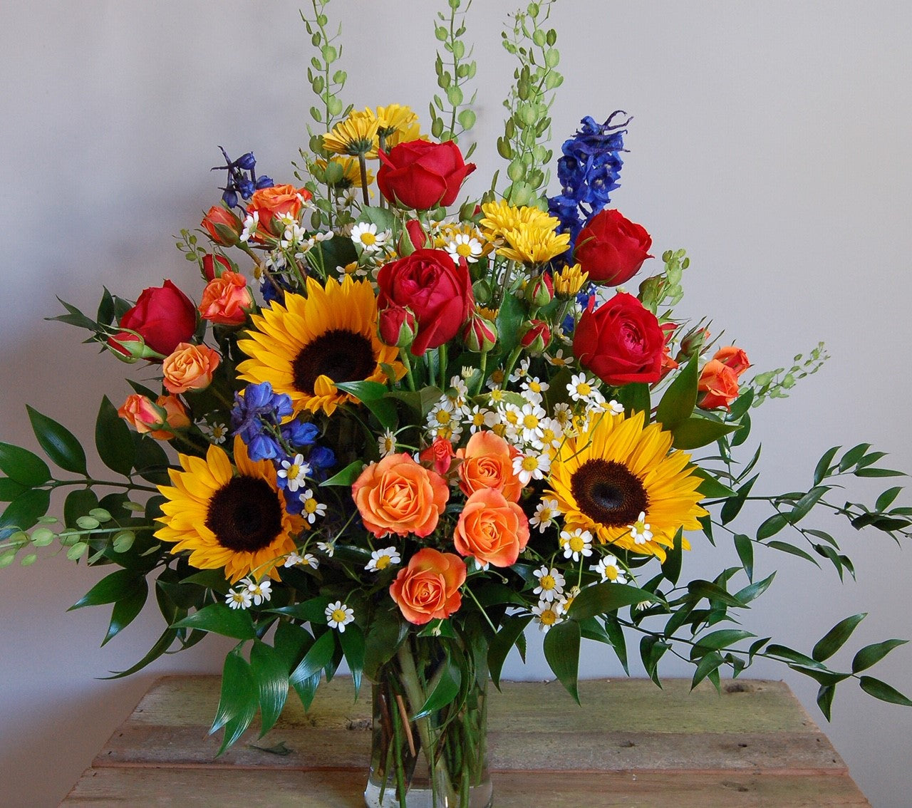 Tammy's Floral Classic Gorge Summer Bouquet image 0